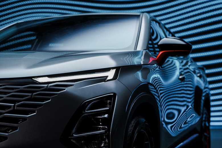 Футуристичный фастбэк Omoda С5 представлен в России. Названы цены