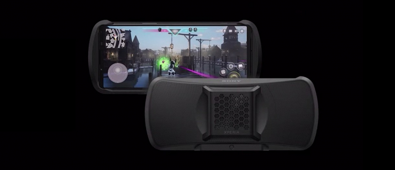 Странный гаджет Sony Xperia Stream с кучей проводов поступил в продажу за 165 долларов в Китае