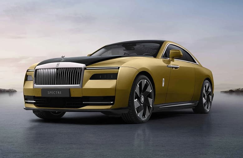 585 л.с. и 4,5 с до 100 км/ч за 400 000 долларов. Представлен Rolls-Royce Spectre – первый серийный электромобиль марки
