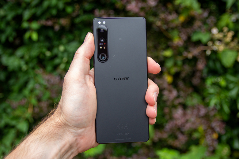 Флагманский смартфон Sony Xperia 1 IV очень ощутимо подешевел в Китае