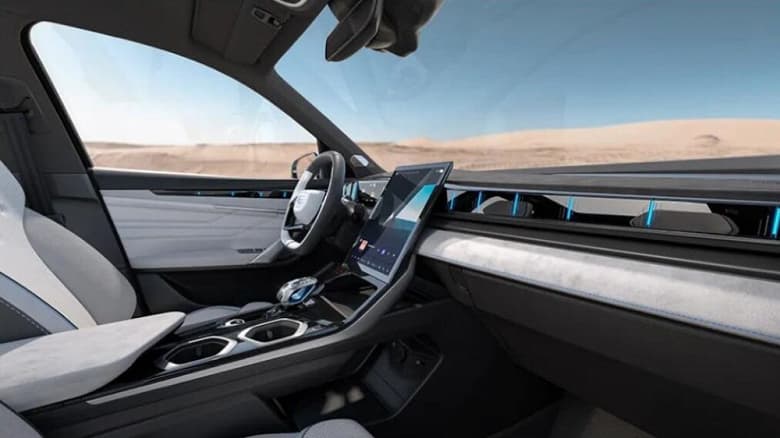 Новый Geely Atlas поступил в продажу в Китае. Реальные цены оказались ниже анонсированных