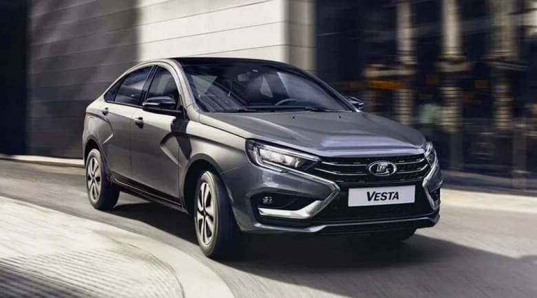 Первый шаг к возвращению Lada Vesta на конвейер. В Тольятти сварили первый кузов Vesta NG