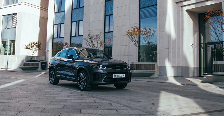 Geely Tugella 2023 представлен в России. Он оказался дешевле предшественника
