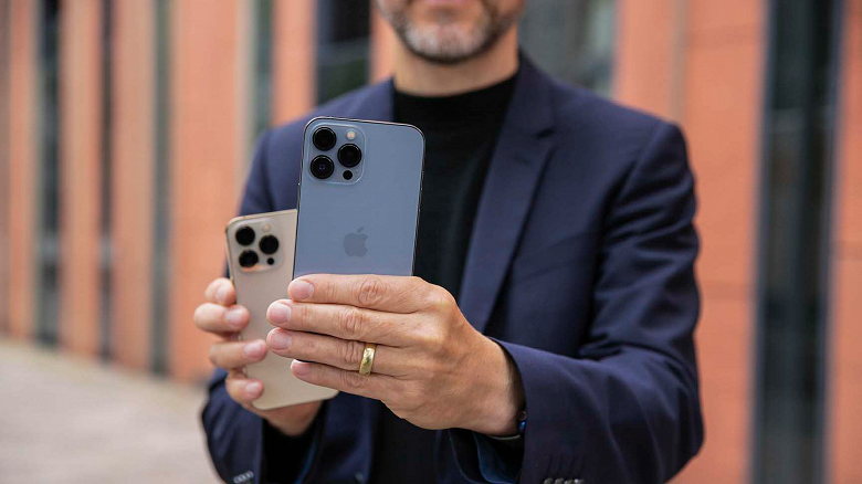 iPhone 13 Pro Max и iPhone 14 Pro Max разгромили все флагманы Android по времени работы, но с треском проиграли им же по скорости зарядки