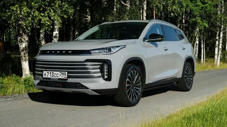Прумиум-Chery на коне. Продажи кроссоверов Exeed в России выросли более чем в 7 раз
