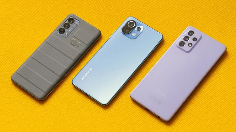 А какие же тогда смартфоны покупали пользователи, если не Xiaomi, Realme и Samsung? Статистика продаж на рынке Индии показывает, что лидеры рынка сильно просели