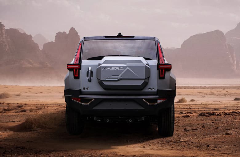 1000 л.с., 3 уровень автономности, «походка краба». Официальные изображения «китайского Hummer» – Dongfeng Mengshi 917