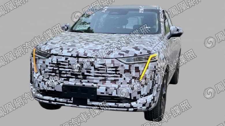 Так выглядит Haval M6. Новую версию самого доступного кроссовера бренда засняли в Китае Так выглядит Haval M6. Новую версию самого доступного кроссовера бренда засняли в Китае