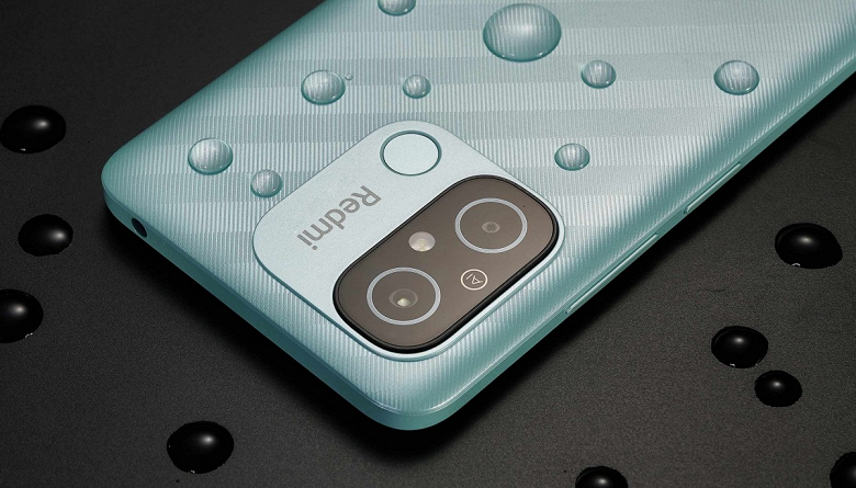 Xiaomi назвала ещё одно преимущество нового 100-долларового смартфона Redmi 12C: он поддерживает одновременно две SIM-карты и карту памяти MicroSD