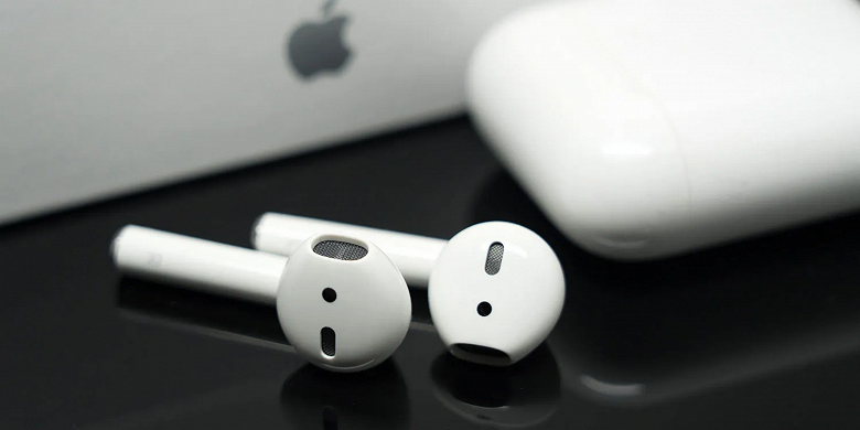 Apple готовит доступные наушники AirPods Lite