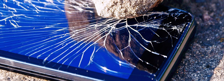 Разбитые дисплеи, утопления и кражи: смартфоны оказались самыми проблемными гаджетами Разбитые дисплеи, утопления и кражи: смартфоны оказались самыми проблемными гаджетами