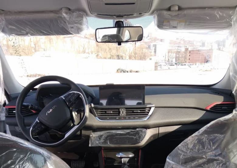 В РФ выставили на продажу Dongfeng Aeolus Yixuan GS – аналог универсала Skoda Octavia. Сколько за него просят?