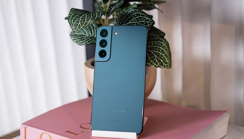 Samsung откажется от Galaxy S24 Plus? Компании приписывают намерение убрать плюсовую модель из линейки