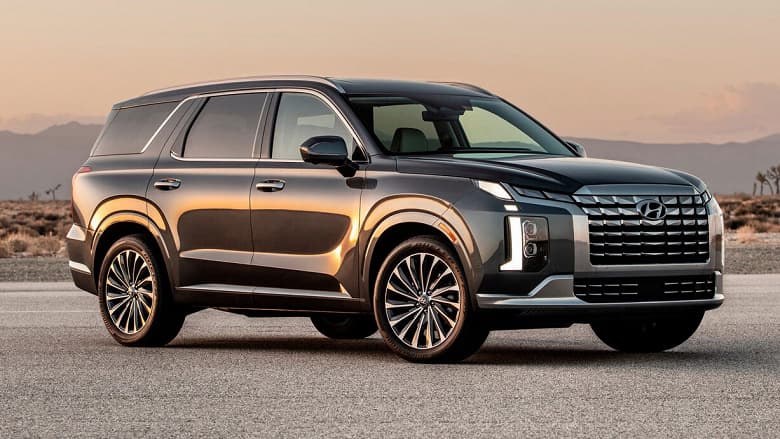 В Россию привезли новейшие Hyundai Palisade В Россию привезли новейшие Hyundai Palisade