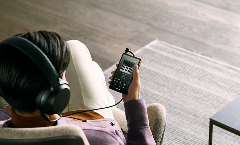 «Следующий этап в эволюции экстраординарного звука»: Sony представила премиальный Walkman на основе Android 12