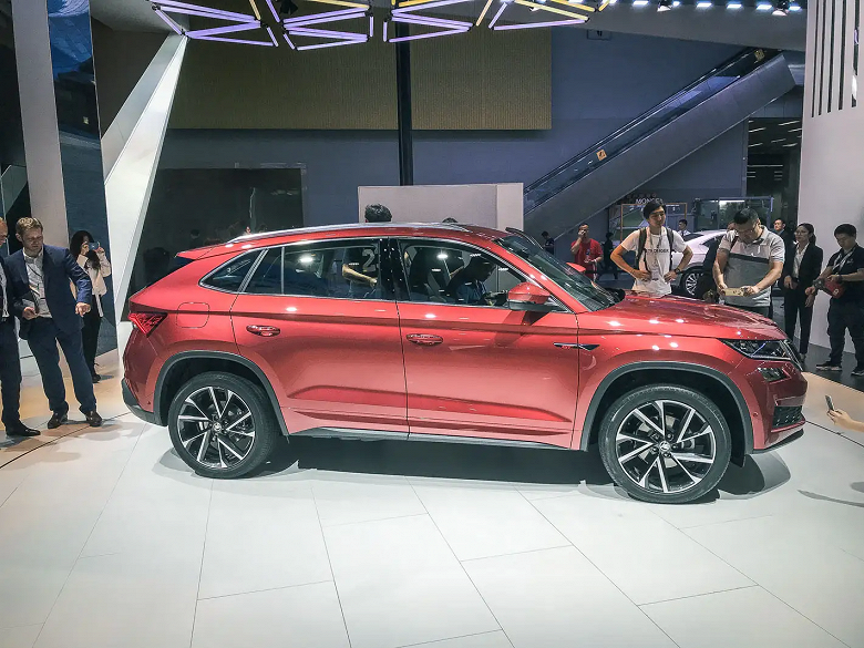 Другой Skoda Kodiaq GT впервые появился в России. Он сильно отличается от обычного Kodiaq