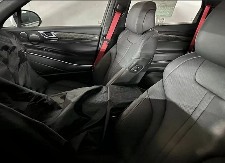 Это конкурент BMW X6 и Mercedes-Benz GLE Coupe от Genesis. Появились первые фотографии и детали