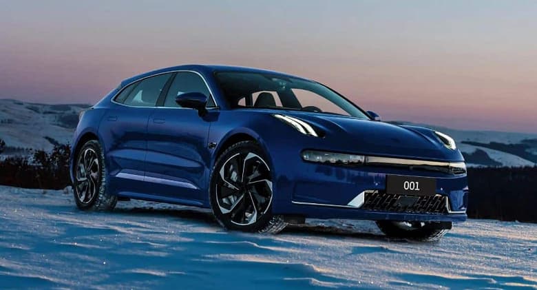 544 л.с., запас хода 1032 км и три экрана. Geely представила премиум-хетчбэк Zeekr 001 2023, цены стартуют от 43500 долларов