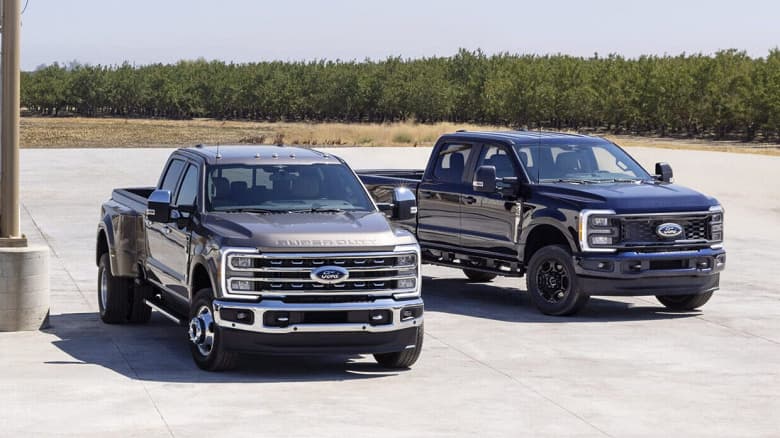 Ford F-серии уже 46-й год подряд становится самым продаваемым пикапом в США. Ford продаёт по машине каждые 49 секунд