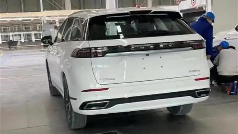 253 л.с., 7 мест и 8-ступенчатый «автомат» в перспективе. В Китае начали выпускать Chery Tiggo 9 – самый большой кроссовер автопроизводителя