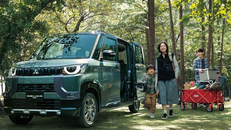 64 л.с., полный привод и всего 3,4 метра длины. Представлена Mitsubishi Delica Mini – уменьшенная версия популярного минивэна Mitsubishi Delica