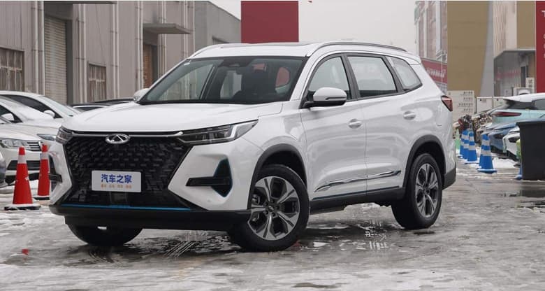 326 л.с., 7 мест, полный привод, расход 1,7 л на 100 км. Дилеры в Китае уже начали получать Chery Tiggo 8 Pro DP-i