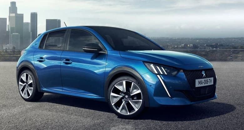 Volkswagen Golf провалился в Европе. Впервые за 14 лет по продажам он уступил Peugeot 208