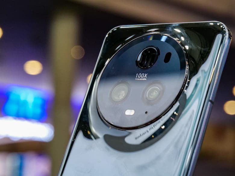 Лучшим камерофоном в мире по версии DxOMark стал Honor Magic5 Pro. Он обошел и iPhone 14 Pro, и Samsung Galaxy S23 Ultra