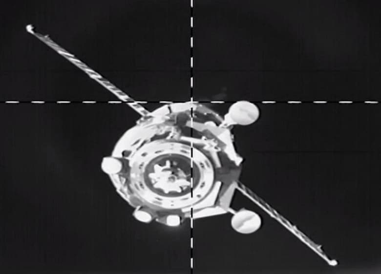 Грузовой корабль «Прогресс МС-20» отчалил от МКС и отправился навстречу своим похоронам