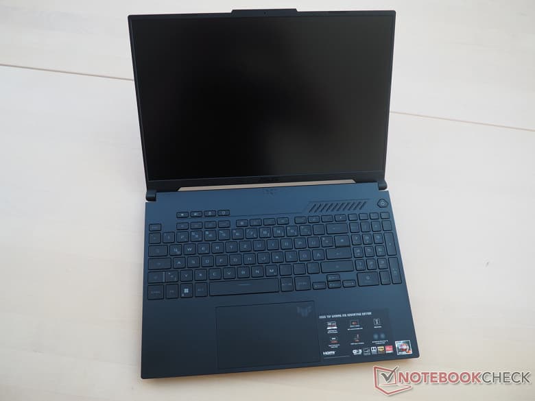 Мобильная видеокарта Radeon RX 7600S оказалась примерно на уровне GeForce RTX 3060 Laptop Мобильная видеокарта Radeon RX 7600S оказалась примерно на уровне GeForce RTX 3060 Laptop