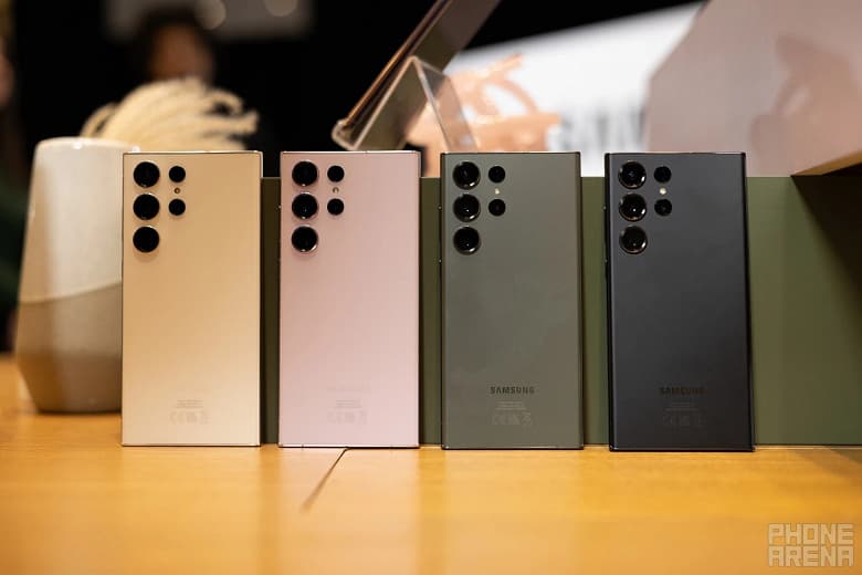 Samsung Galaxy S23 Ultra против S22 Ultra в первой битве камер. А есть ли вообще разница?