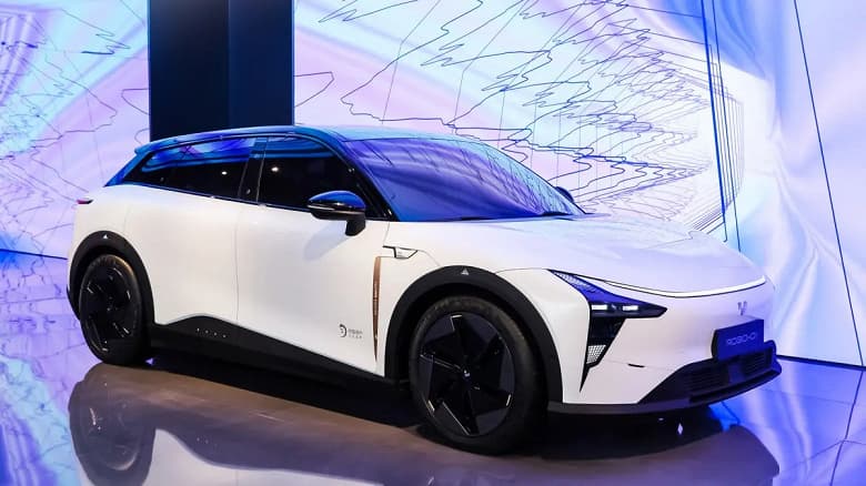 Теперь в машине и одному будет нескучно. Baidu выпустит электромобиль с интегрированным чат-ботом