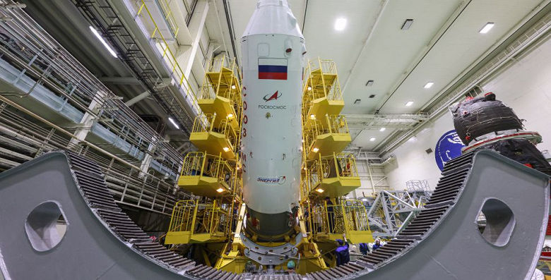 Роскосмос показал беспилотный «Союз МС-23» на Байконуре Роскосмос показал беспилотный «Союз МС-23» на Байконуре