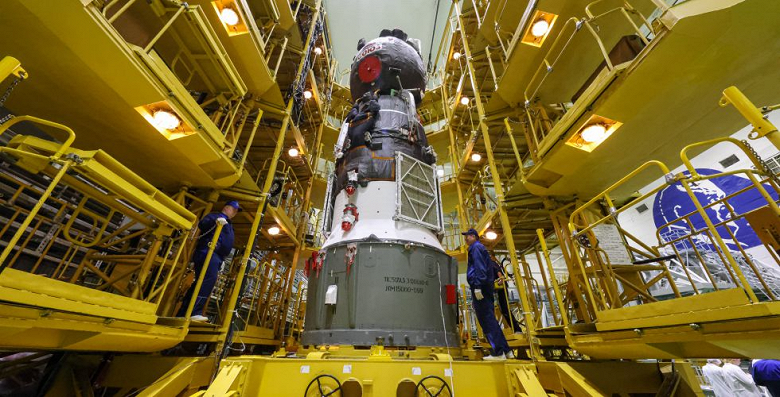 Роскосмос показал беспилотный «Союз МС-23» на Байконуре