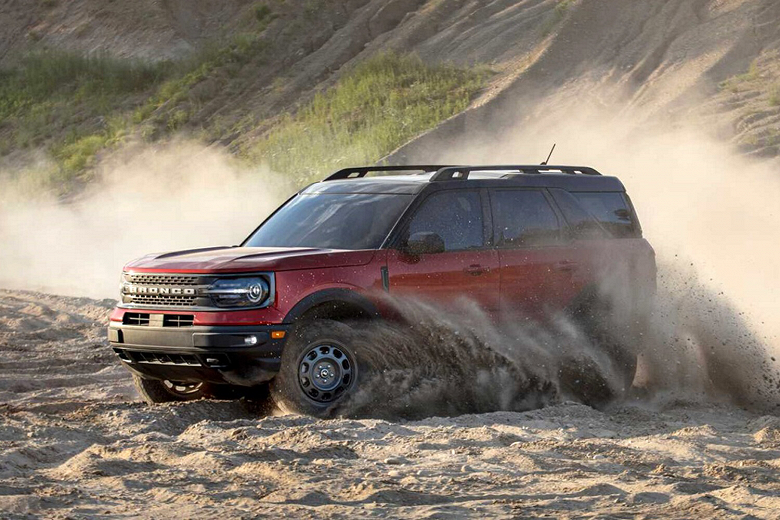 В России предлагают новый Ford Bronco Sport. Цены очень сильно отличаются