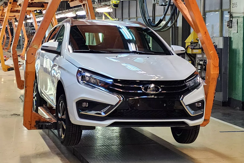 АвтоВАЗ объяснил, почему автомобили Lada не могут подешеветь АвтоВАЗ объяснил, почему автомобили Lada не могут подешеветь