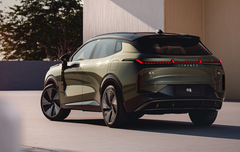 Так выглядит новейший кроссовер Geely Lynk & Co 08. Дизайн «следующего дня» и ОС FlymeAuto от Meizu