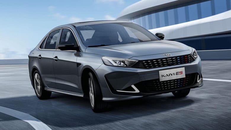 Удивительно, но в свежем рейтинге самых доступных седанов в России только один «китаец». Зато есть целых два хорошо знакомых россиянам «корейца»