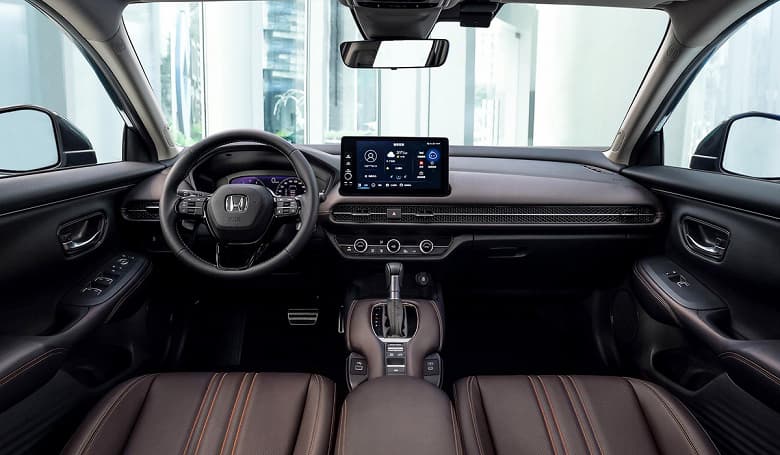 В России начали продавать кроссовер Honda ZR-V. Сколько просят за аналог Mazda CX-5 и Mitsubishi Eclipse Cross?