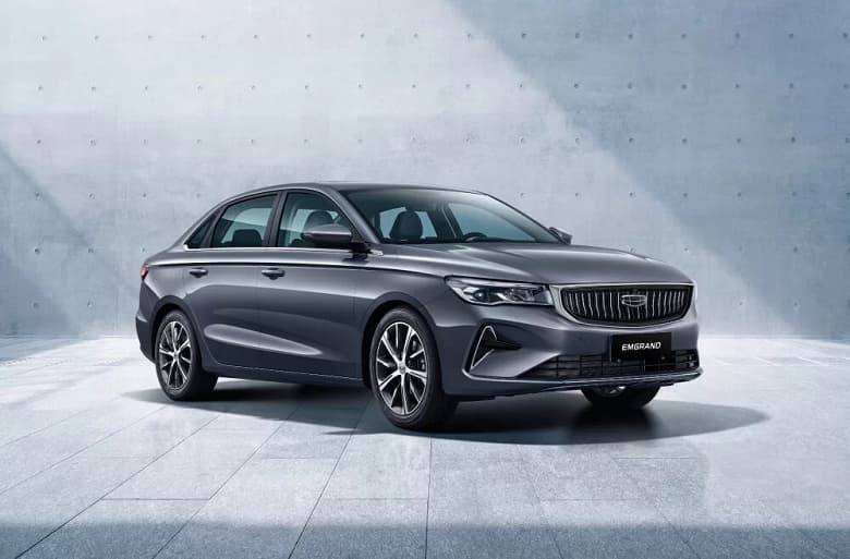 АвтоВАЗ назвал прямых конкурентов Lada Vesta NG, но все машины намного крупнее