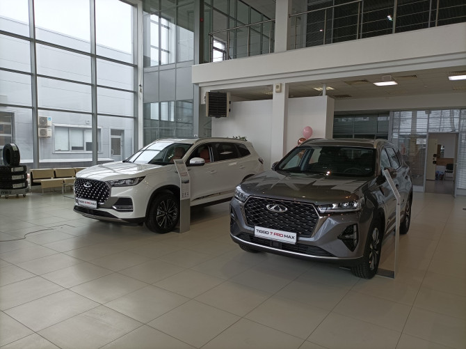 Китайские машины опередили российские уже и на легковом рынке: они лидируют три недели подряд Китайские машины опередили российские уже и на легковом рынке: они лидируют три недели подряд