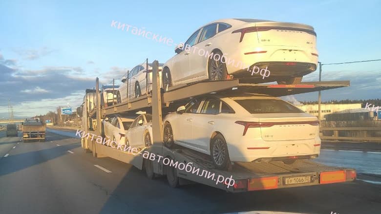 «Китайский Superb» официально поступит в продажу в России в апреле – и подешевеет. Новые подробности о FAW Bestune B70