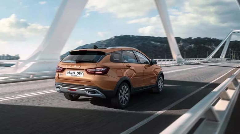 Lada Vesta с 8-клапанным двигателем должна разгоняться до 100 км/ч не хуже версии с более мощным 16-клапанным двигателем Lada Vesta с 8-клапанным двигателем должна разгоняться до 100 км/ч не хуже версии с более мощным 16-клапанным двигателем