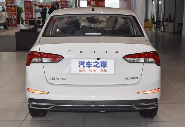 Skoda Rapid вновь появился в продаже в России. За сколько теперь можно купить популярный лифтбэк?