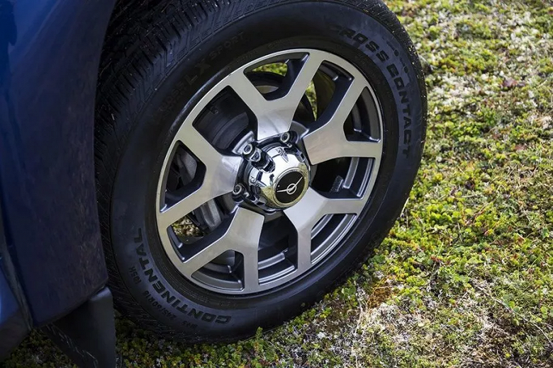 УАЗ стал экономить на колёсах: производство налажено на территории завода УАЗ стал экономить на колёсах: производство налажено на территории завода