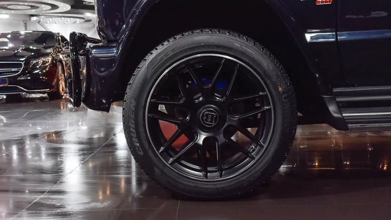 Представлен Suzuki Jimny в стиле Mercedes-Benz G-класс