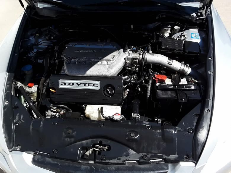 Таким должен быть настоящий надежный автомобиль. Honda Accord проехал 1,6 миллиона километров с родным двигателем