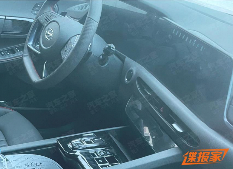 Это преемник Hyundai ix35. Представлен брутальный кроссовер Hyundai Mufasa