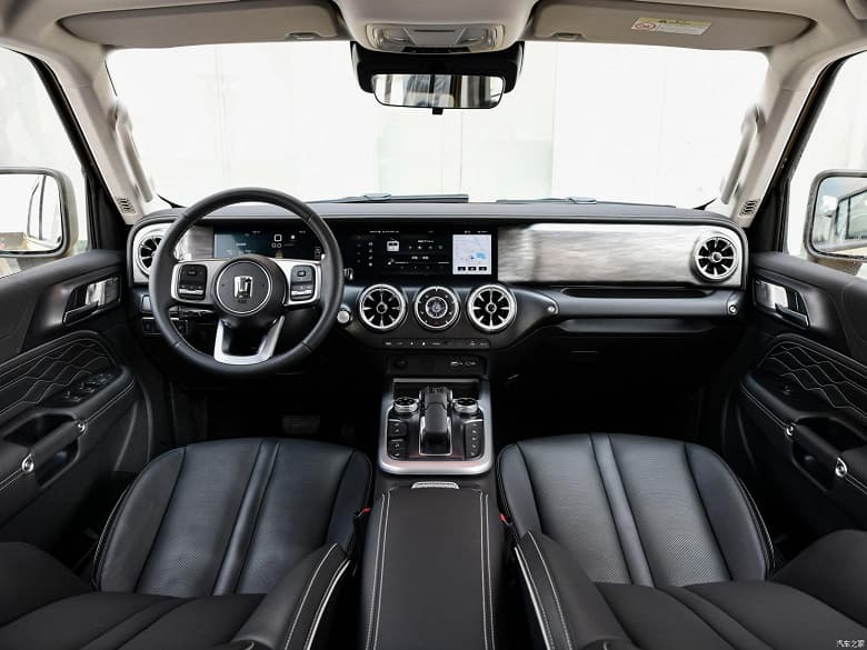 Бренд Tank озвучил стоимость 360-сильного внедорожника Tank 300. На запуск производства планируют собрать почти 3 млн долларов