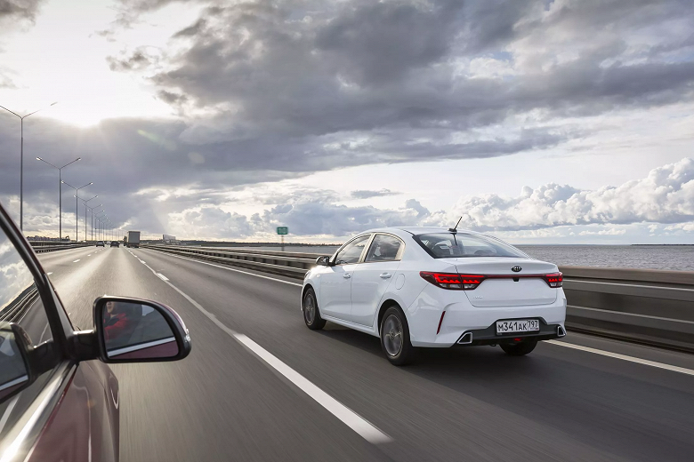 В России начали продавать Kia Rio 2023 В России начали продавать Kia Rio 2023